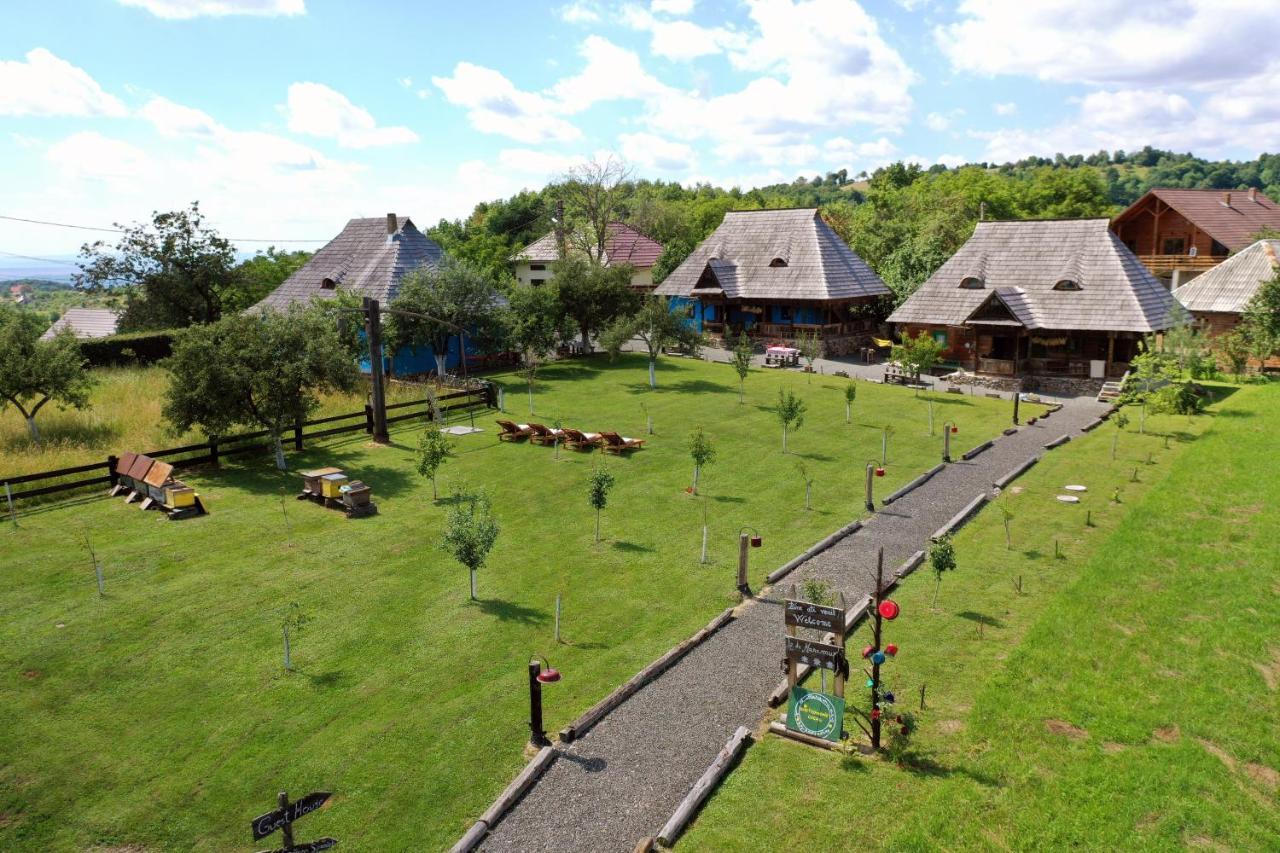 Iz de Maramures Surdesti  Exterior foto