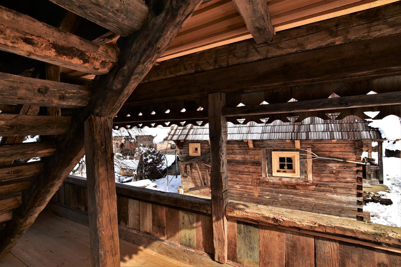 Iz de Maramures Surdesti  Exterior foto