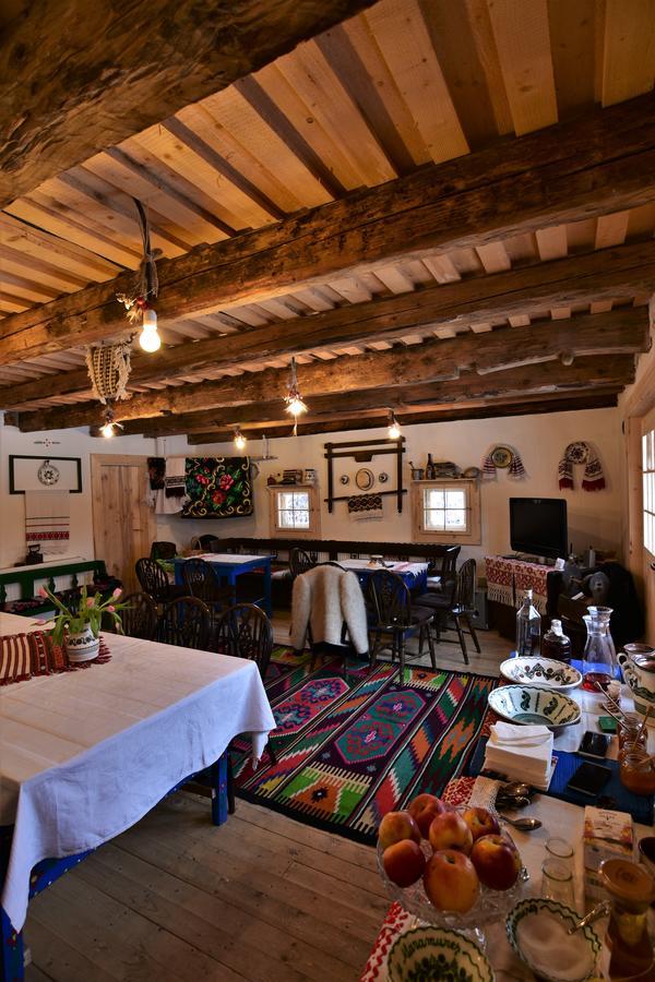 Iz de Maramures Surdesti  Exterior foto